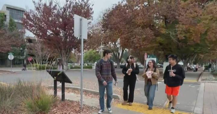 Some Sac State students struggle to register for classes as enrollment climbs