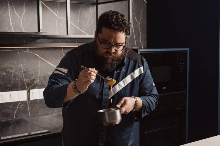 Juan Viu, el barbateño que cocina sueños, celebra estrella Michelin en su restaurante Mare