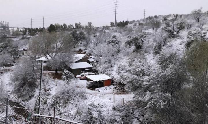 Frente frío 15 traerá nieve, lluvia y fuertes vientos al norte del país