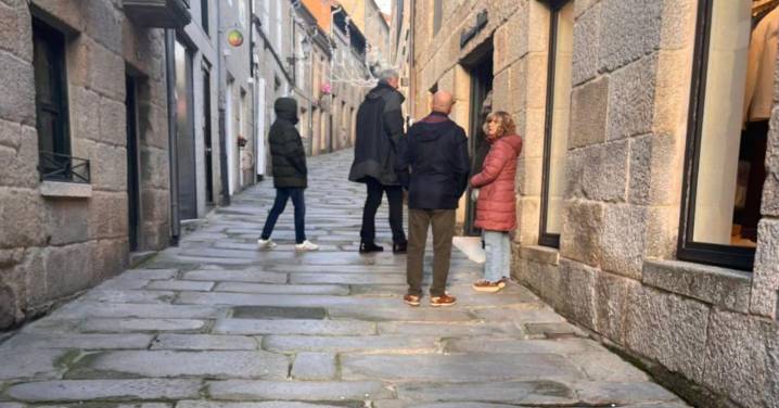 ¿Sabe usted que  Allariz tuvo ayer una visita de mucha altura?