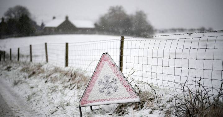 The areas of Greater Manchester where it will reach -2C this week as snow and ice warnings issued
