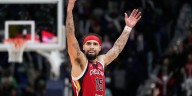 Alvarado’s 3-pointer sends Pelicans past Hornets for their first win of the season
