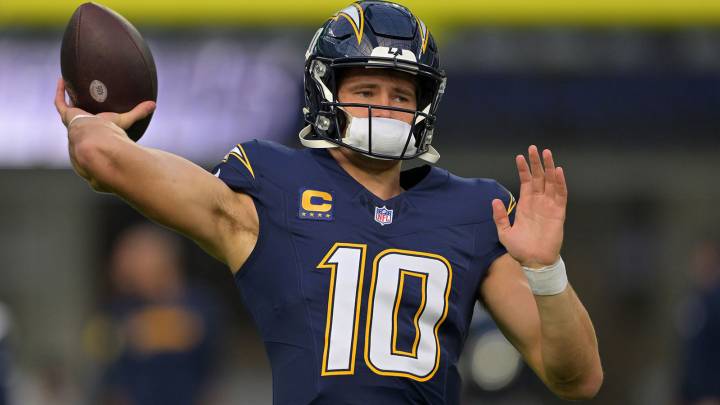 Chargers’ Justin Herbert misses practice after Monday surgery on broken hand