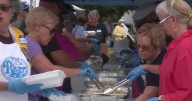 100+ volunteers help Mustard Seed Ministries serve nearly 1,500 Thanksgiving meals in Fort Pierce