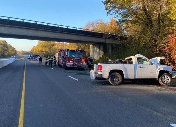 I-69 crash in Hickman County sends one to the hospital