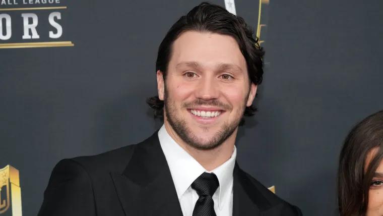 Josh Allen takes shot at heated rival during Wyoming retirement ceremony