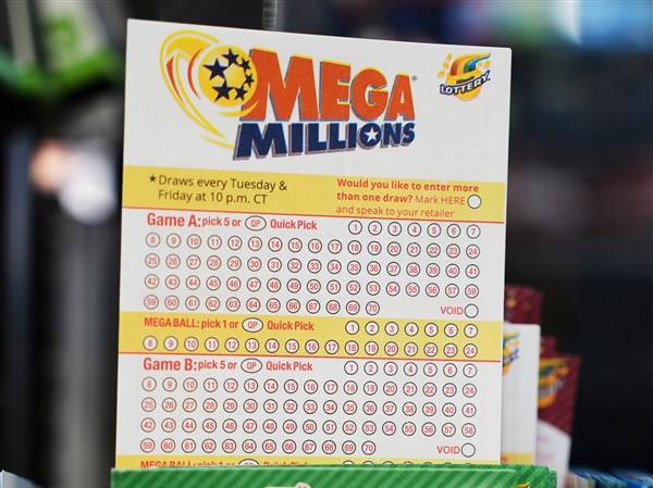 Mega Millions jackpot grows to $965 million for Friday’s drawing