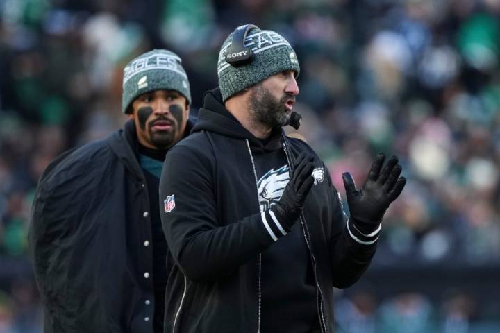 Eagles offensive coordinator Kevin Patullo will keep his job after Hurts, Barkley struggle again