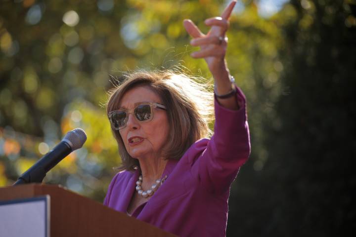 Nancy Pelosi retires at 85 from Congress as a Democratic Party icon