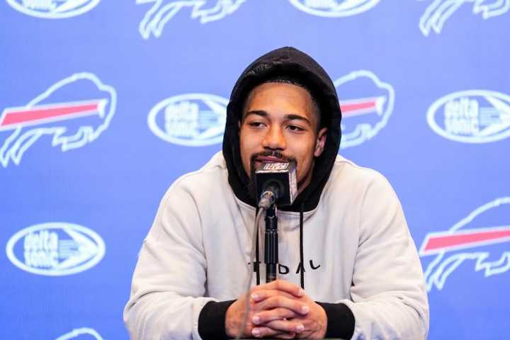 Khalil Shakir Shares Personal News After Missing Bills Practice