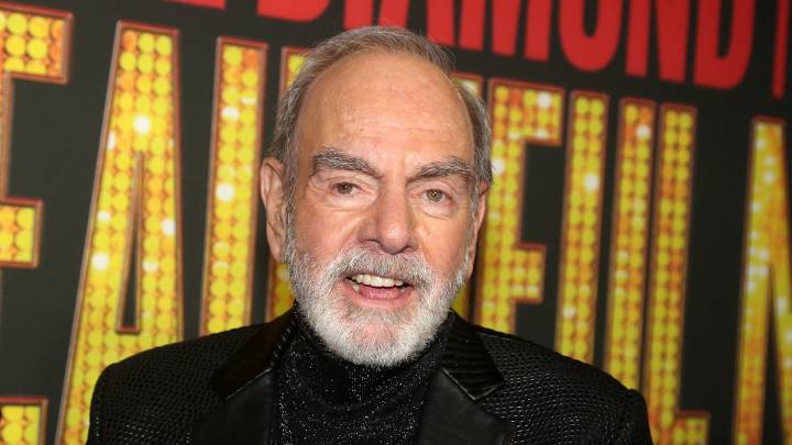 Meet Neil Diamond's 4 very private kids he shares with 2 ex