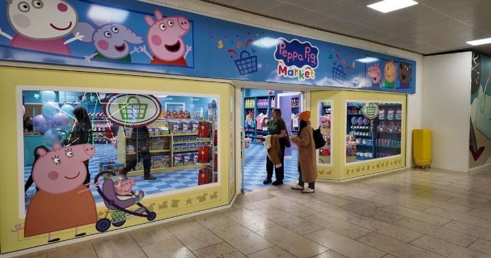 First look inside the new Peppa Pig pop-up shop as North East store opens in time for Christmas