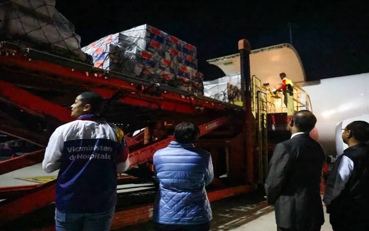 Venezuela recibe 135 mil nuevas vacunas para programa de inmunización