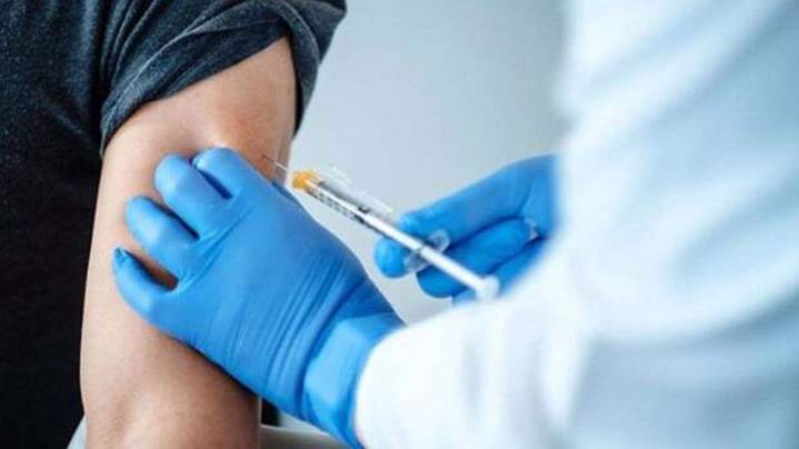 Un estudio comparó los daños cardíacos de la enfermedad contra los de la vacuna de Pfizer