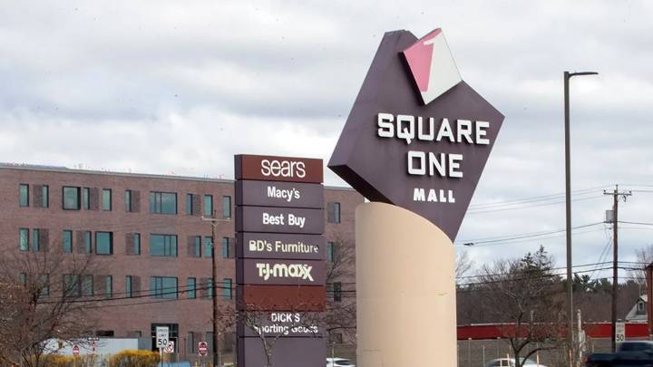 Square One Mall parking lot attack under investigation