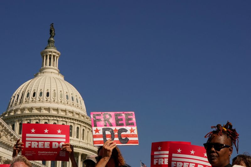 U.S. judge halts Trump's National Guard deployment in Washington, D.C