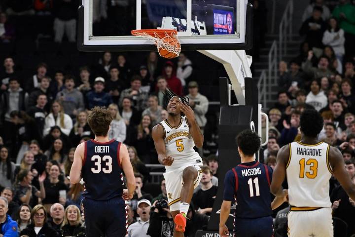 Deadspin | High-scoring Providence pulls away for blowout of Penn