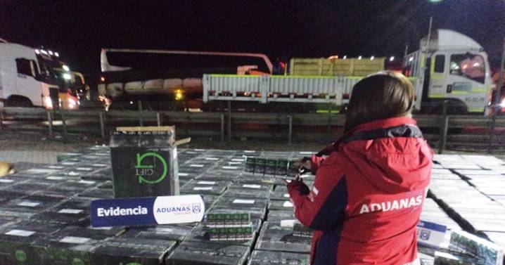 Dictan prisión preventiva para 11 de los 12 presuntos integrantes de red dedicada al contrabando de cigarrillos