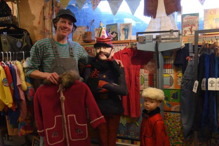 Freeport thrift store adds vintage kids’ clothes