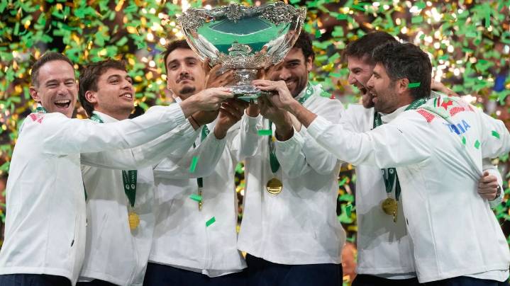 Italy wins Davis Cup for third straight year by beating Spain in final