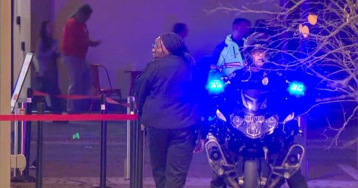 4 injured in shooting at North Carolina tree lighting ceremony