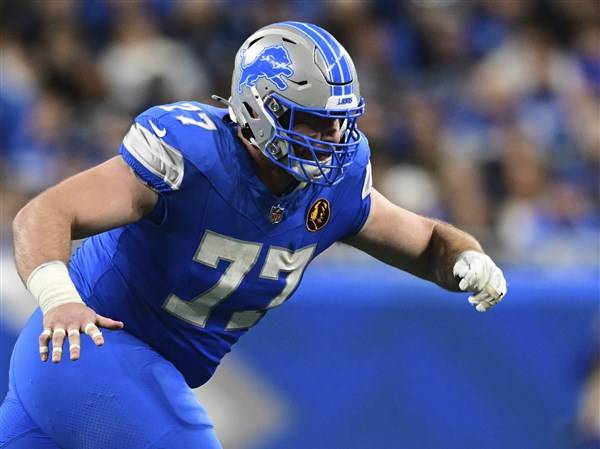 Lions lose center Ragnow for year with hamstring strain after he ended retirement