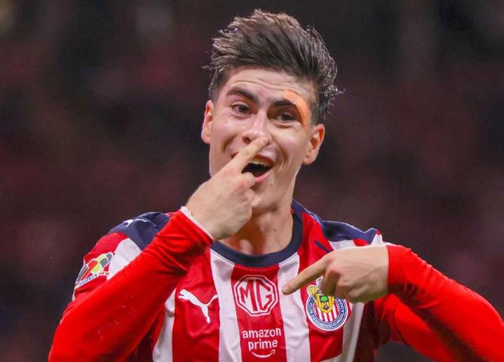 Chivas y Cruz Azul cierran los cuartos de ida