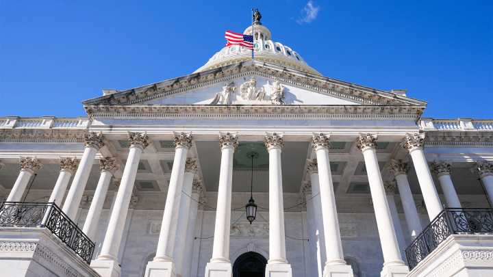 Senate takes preliminary step towards ending the government shutdown