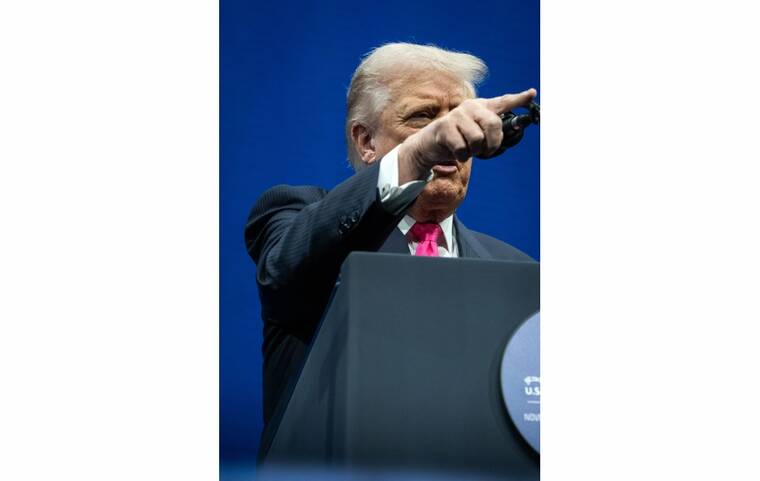 Trump accuses Democrats of ‘sedition’ over message to military