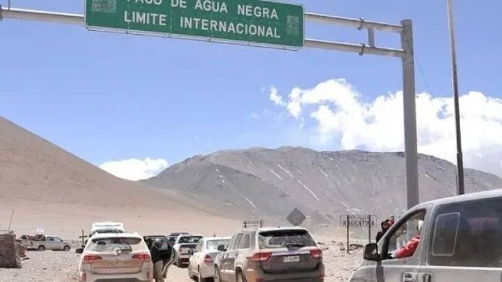 El Paso de Agua Negra en San Juan permanece habilitado con horario restringido