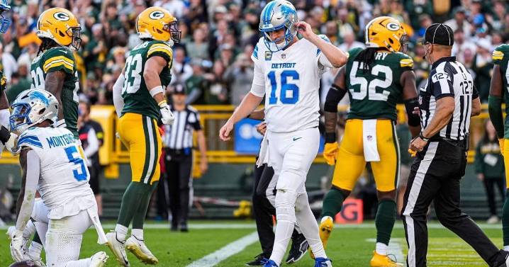 Thanksgiving & Black Friday Slate: Best Bets & Predictions