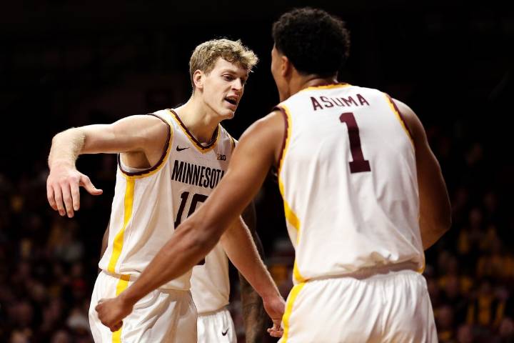 Deadspin | Minnesota back in friendly confines of home to battle Green Bay