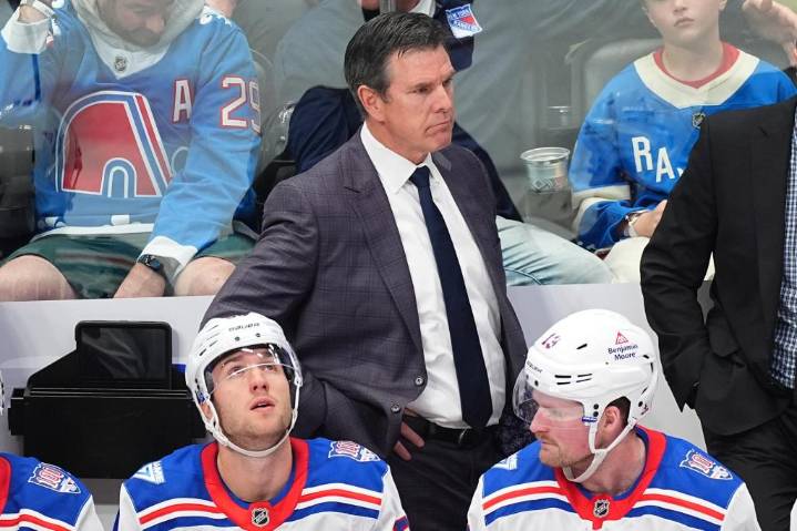 Rangers' Mike Sullivan right to not push Thanksgiving panic button