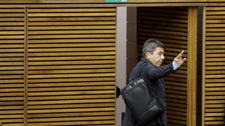 El misterio de la mochila de Mazón, por Isabel Garcia Pagan