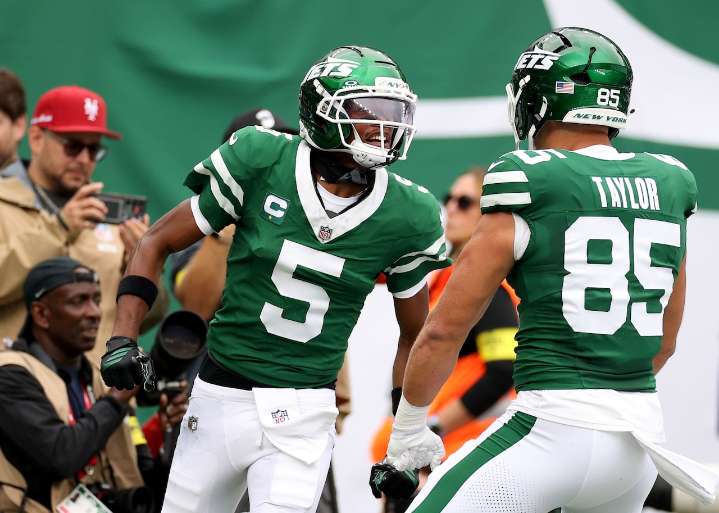Jets vs. Browns: Odds boosts, prediction and Anytime TD prop probabilities for Sunday at MetLife Stadium in NJ