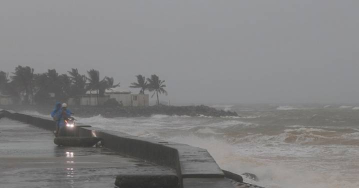 Toca tierra el tifón “Kalmaegi” en Vietnam tras dejar más de 100 muertos en Filipinas