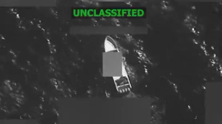 EUA Ataca Otro Bote con Presuntos Narcotraficantes en el Pacífico por Orden de Trump