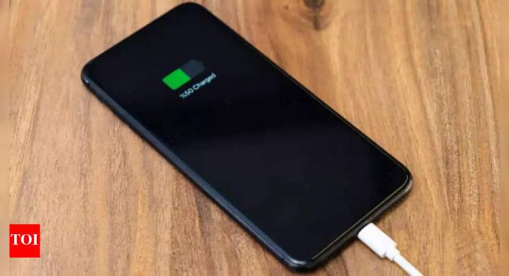 8 smartphone charging mistakes that you should stop right now