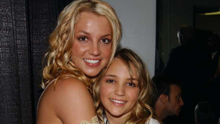 Tragic Details About Britney And Jamie Lynn Spears' Relationship