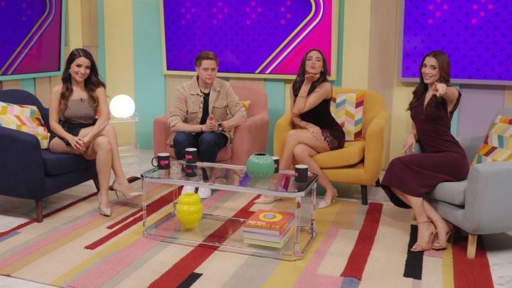 Hoy en Espectacular: Paulina, Gerardo, Gabriela y Alejandra comentan el compromiso de María Chacón, el boom de La Joaqui con Emir Pabón y la boda religiosa de Nodal