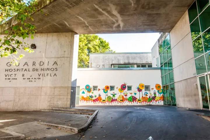 Bebé de seis meses está internado y se investiga abuso sexual: hay un detenido