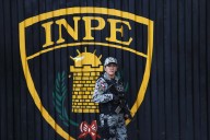 Alfredo Azurín pide al Ejecutivo esclarecer presunto favorecimiento en contratación de pruebas de poligrafía del INPE