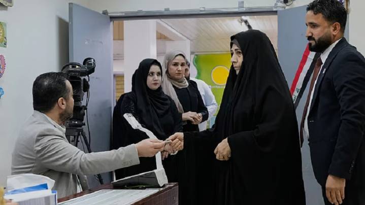 Iraq Votes in Parliamentary Polls Amid Boycott