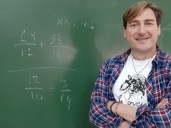 Toni García, docente experto y premiado: “Queremos que los niños aprendan a leer cuanto antes, pero lo importante no es que lean con cuatro años, sino que sigan leyendo con 40”
