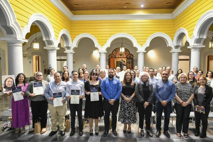 Reconocen a ganadores del concurso para publicar Tesis de Posgrado 2025