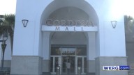 Pensacola's Cordova Mall sees big holiday turnout