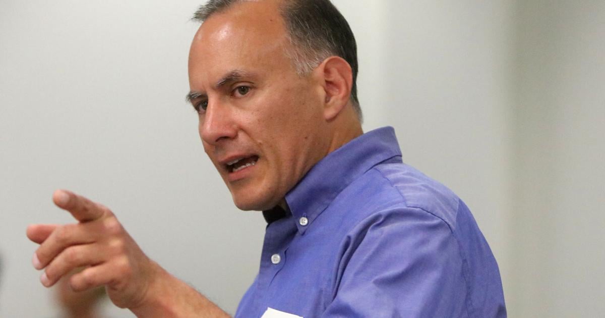 City Hall: Girard's write-in bid for mayor, German cockroaches, and possible school closings