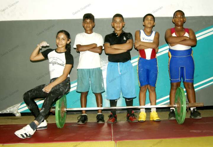 Cinco pesistas guaireños participarán en los Judenacom