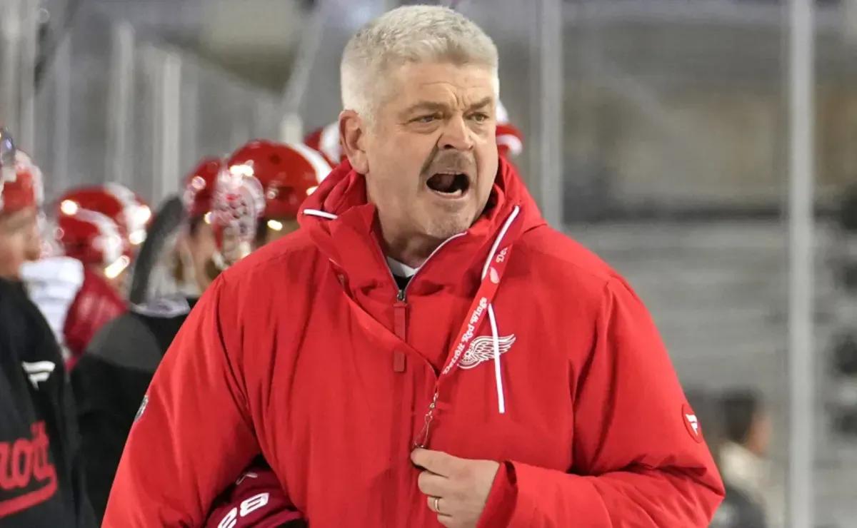 NHL News: Todd McLellan delivers brutal reality check to Red Wings after Lightning loss