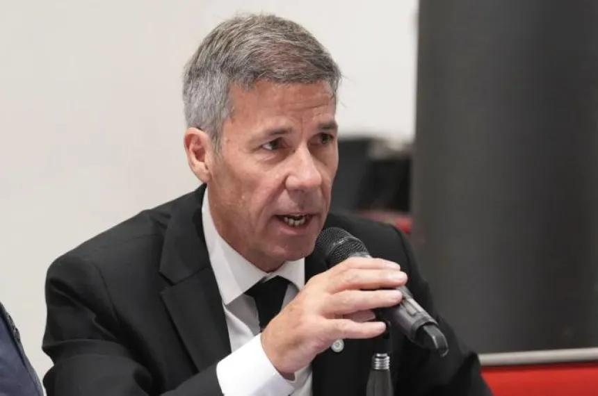 Ardohain presentó un proyecto para regular la eutanasia y la asistencia médica para morir